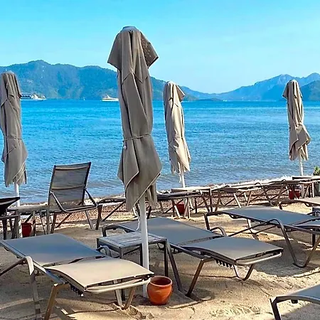 Yeshill Boutique
